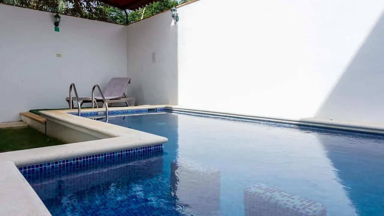 Habitación en casa particular HostPal Posada Unicornio Faith Playa del Carmen
